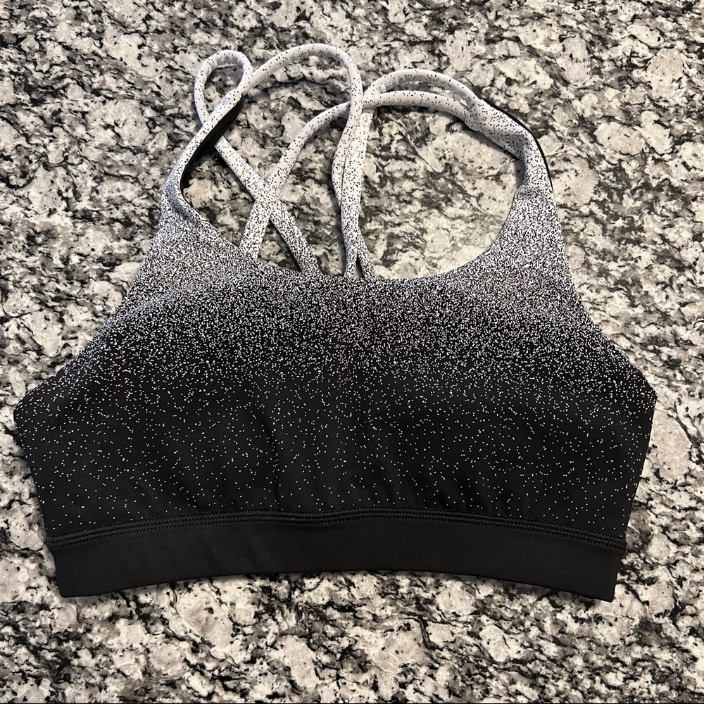 Lululemon Ombré Energy Bra Size 6